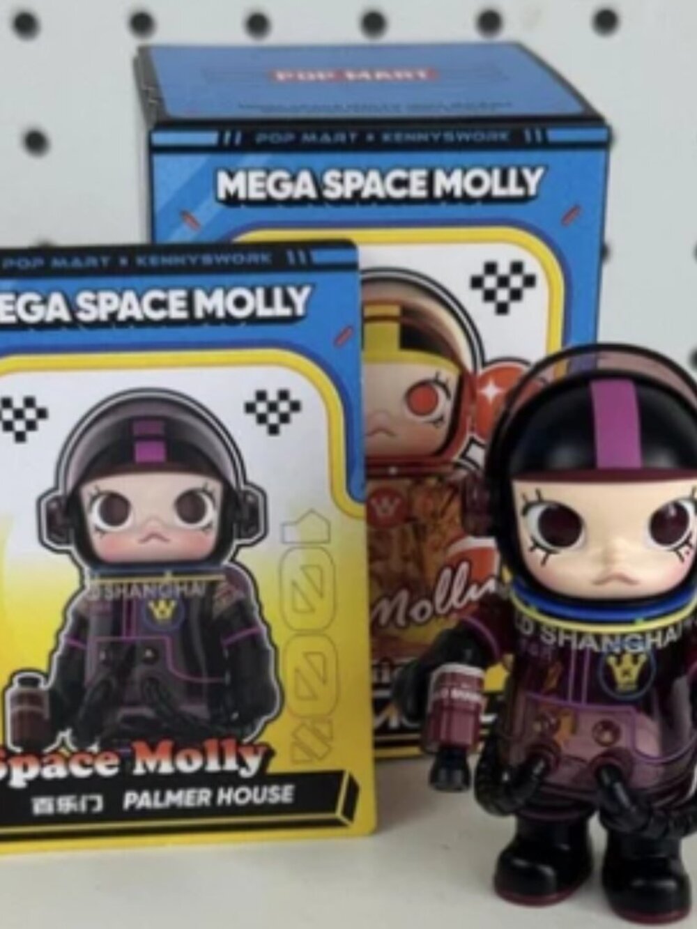SPACE MOLLY 100% Series 4 Palmer House